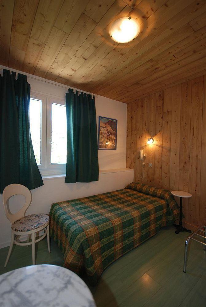 Hotel De Paris Briançon Dış mekan fotoğraf
