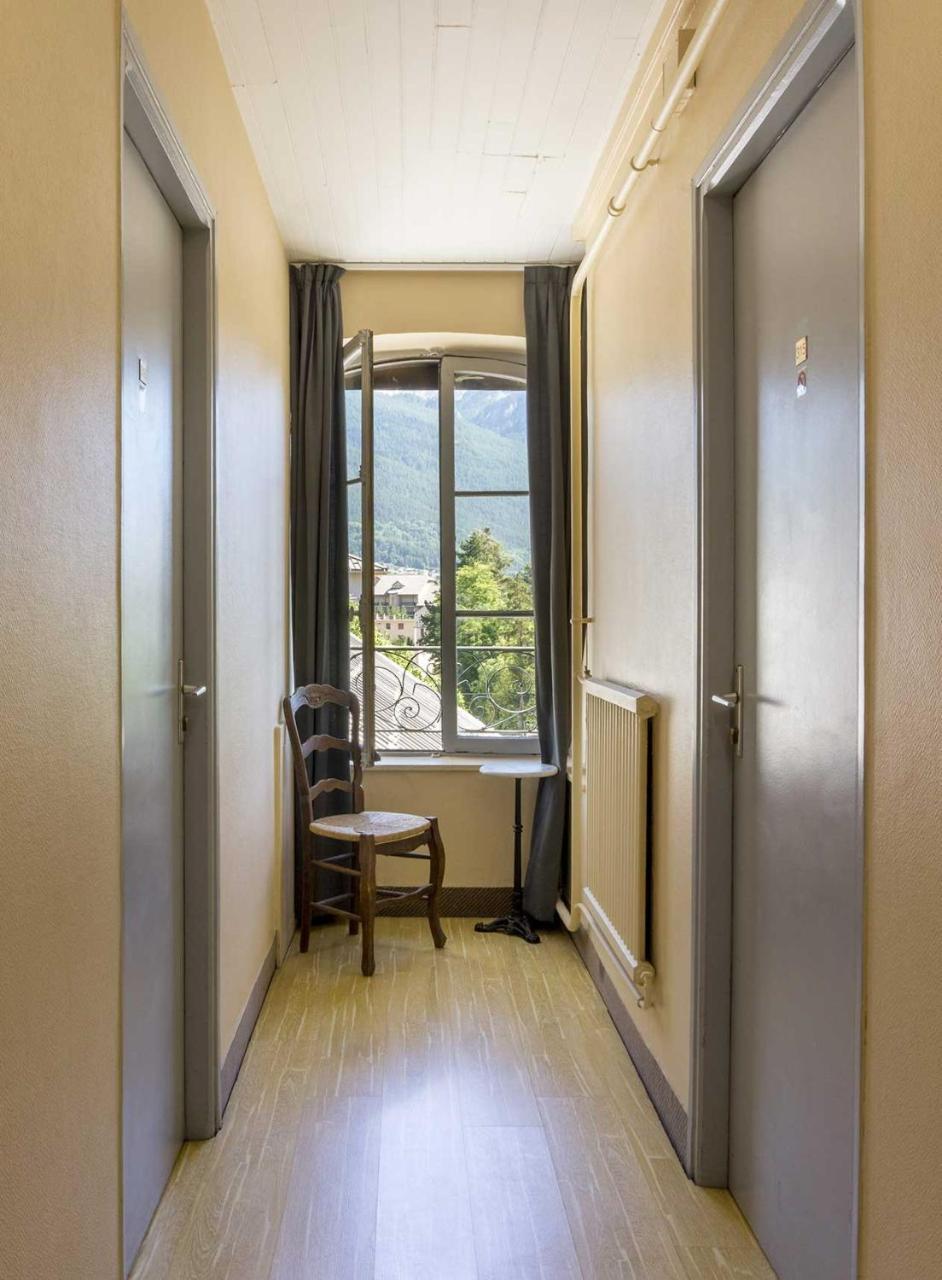 Hotel De Paris Briançon Dış mekan fotoğraf